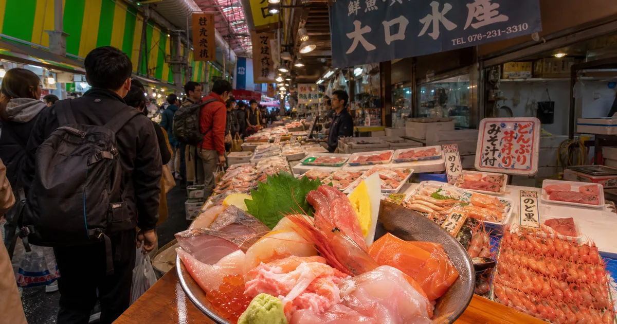 金沢グルメおすすめ!近江町市場で味わう海鮮丼と旬の味覚【2026年版】